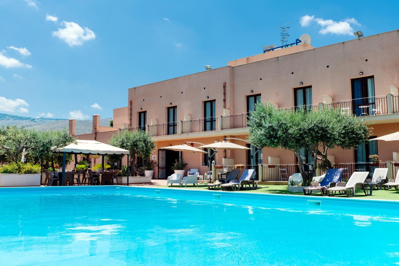 Hotel Achibea Сан Вито ло Капо Екстериор снимка